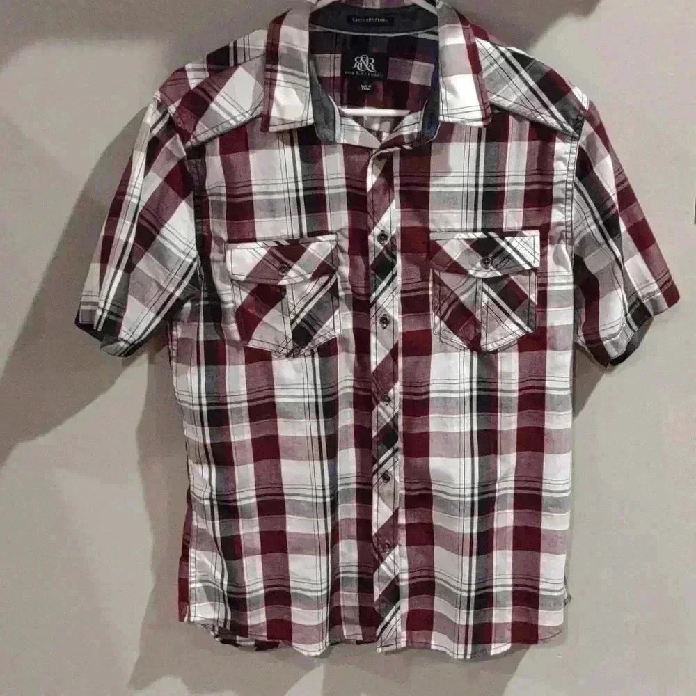 Rock & Republic mens medium short sleeve red/gray/white button‎ down